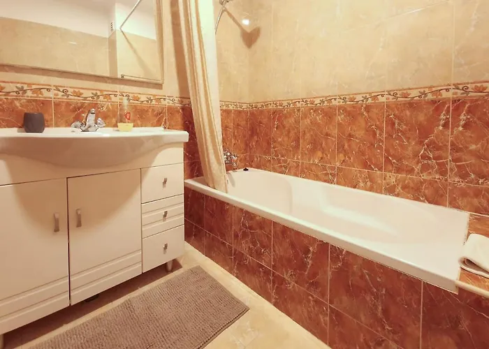 2 Velamar - By Bedzy アルブフェイラ